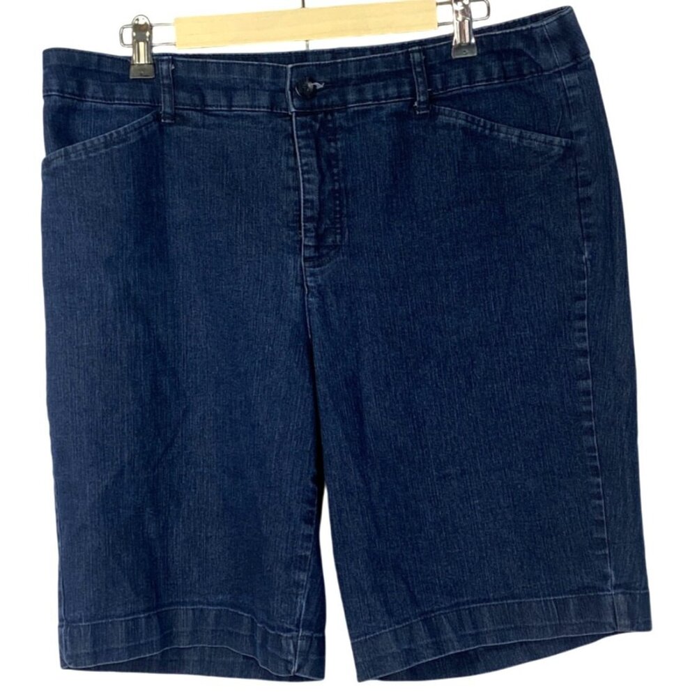 St.John's Bay Blue Denim Mid Rise Bermuda Jean Shorts Women's Plus Size 16